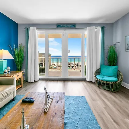 Laketown Wharf 927